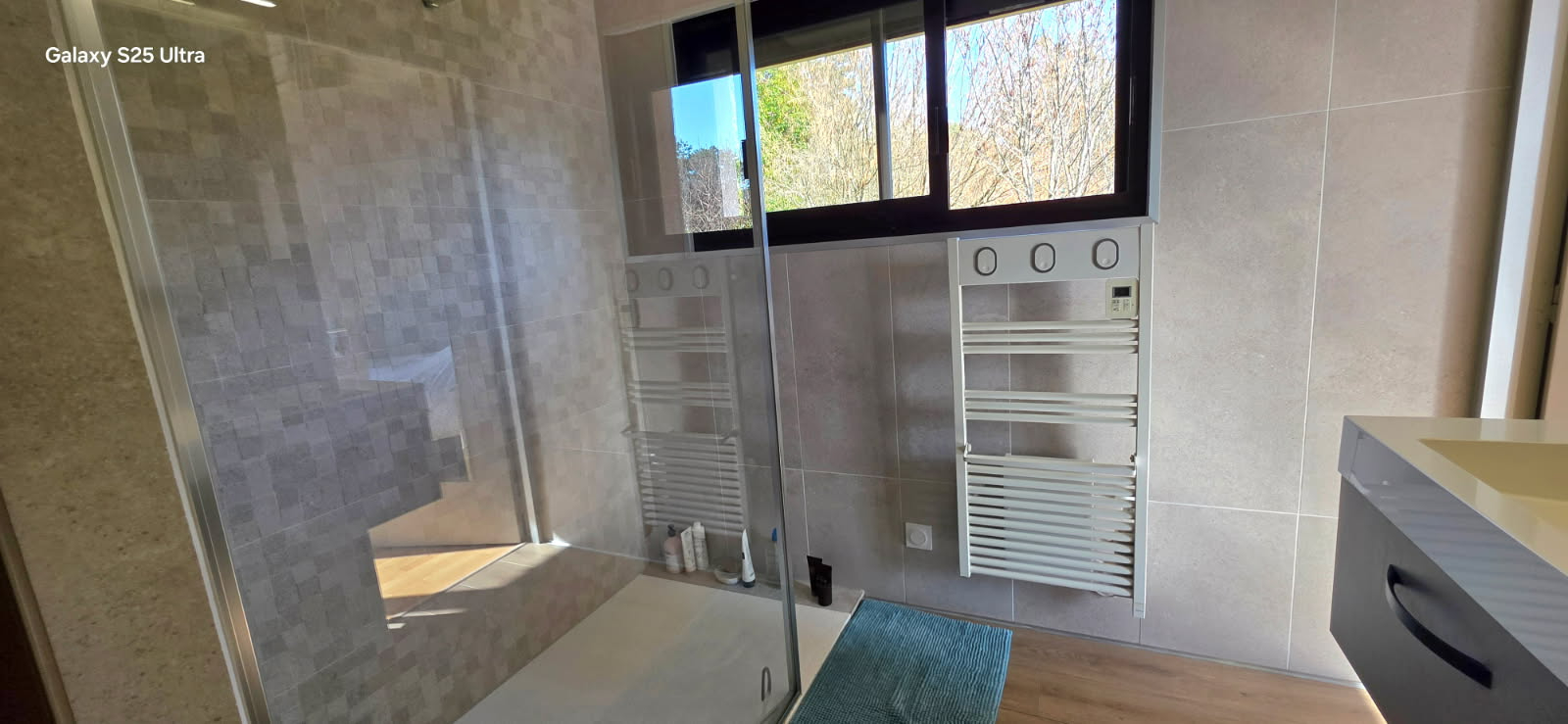 TRELISSAC Maison individuelle 5 chambres, avec piscine, sur un terrain de 2791 m² 13