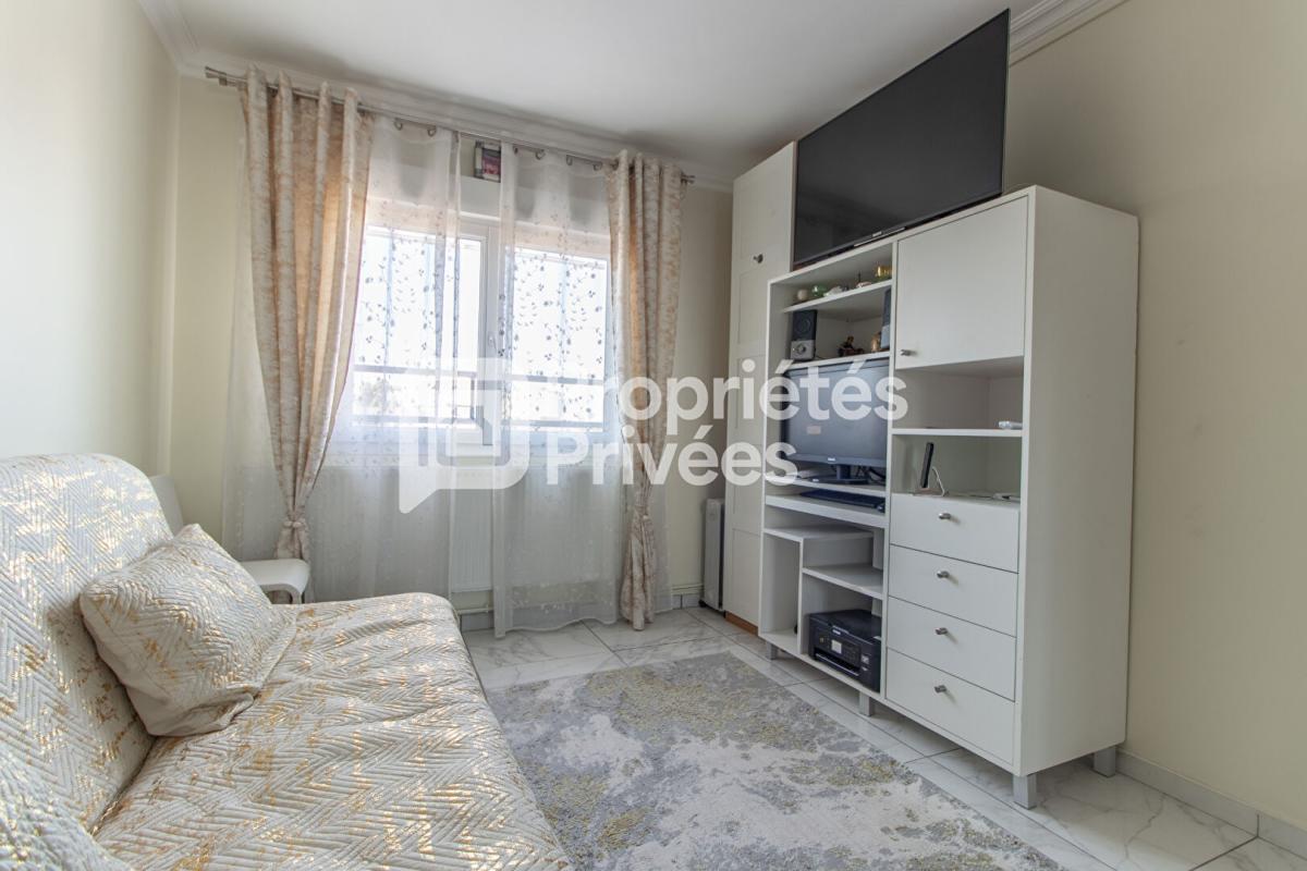 DRANCY DRANCY/AVENIR - 3P État neuf + Annexe aménagée de 25m² 8