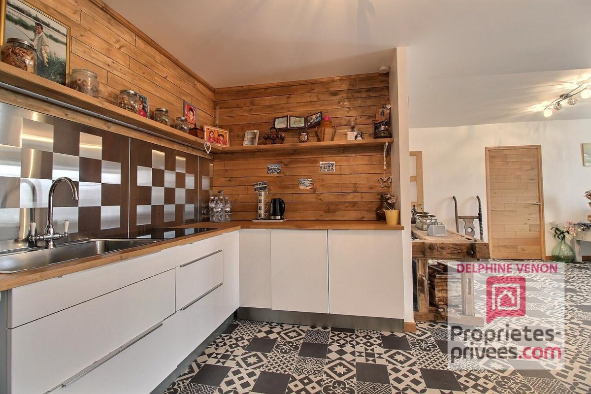 GERMIGNY-DES-PRES Maison avec beaucoup de cachet dans le centre de Germigny Des Prés 5