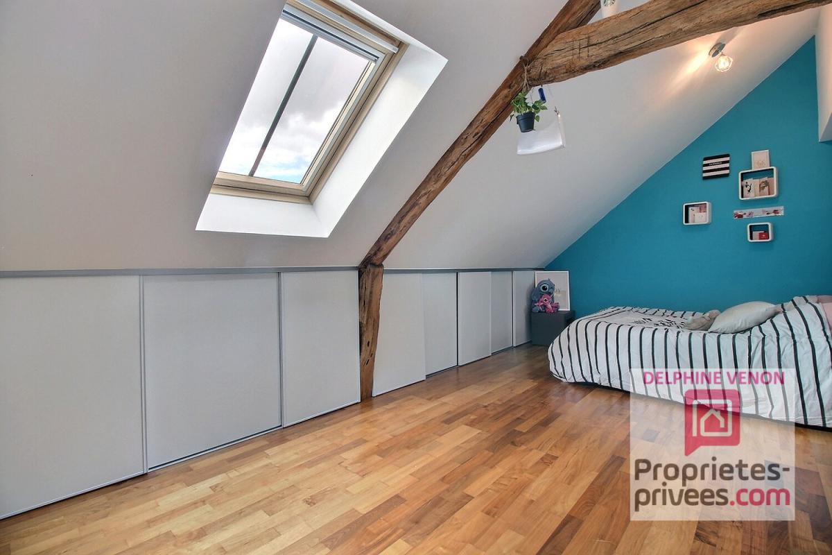 GERMIGNY-DES-PRES Maison avec beaucoup de cachet dans le centre de Germigny Des Prés 8