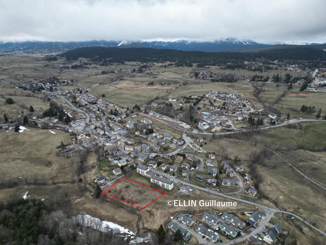 LA CABANASSE Terrain constructible 449 m2 1