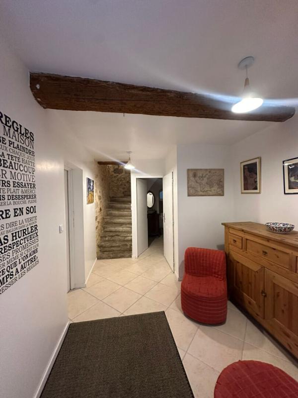 ANIANE Maison de village rénovée 3 chambres 9