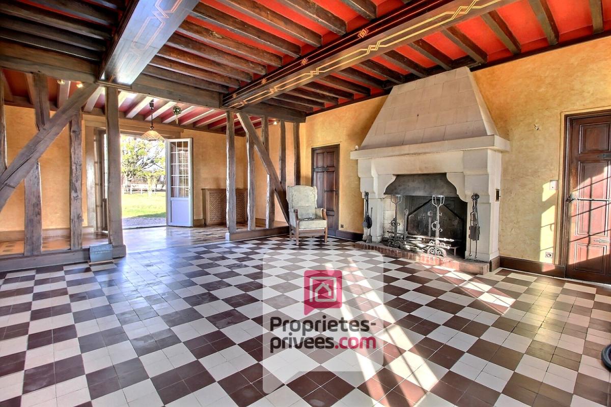 PRESSIGNY-LES-PINS DOMAINE ISOLÉ de 10 Hectares au MILIEU DES CHAMPS - 1h30 de PARIS , PARFAIT POUR ELEVAGE, PERMACULTURE OU SIMPLEMENT VIVRE EN PLEINE NATURE ! 6