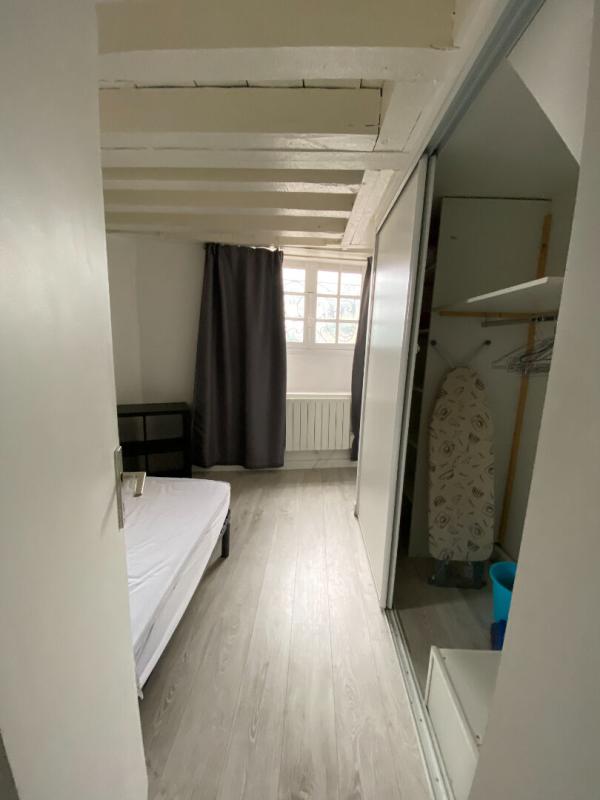 BORDEAUX Porte de Bourgogne, 2P duplex 8