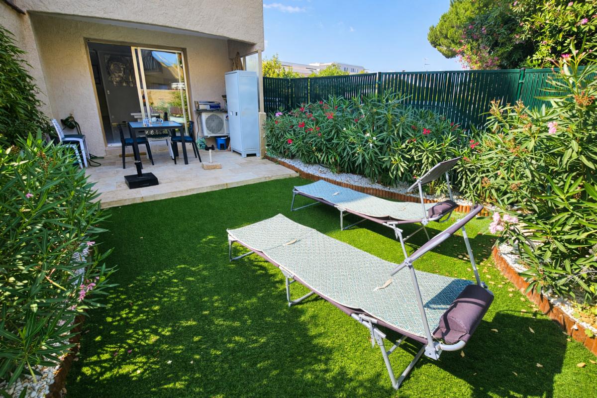FREJUS Appartement Frejus 1 pièce(s) 34 m2 + garage 3