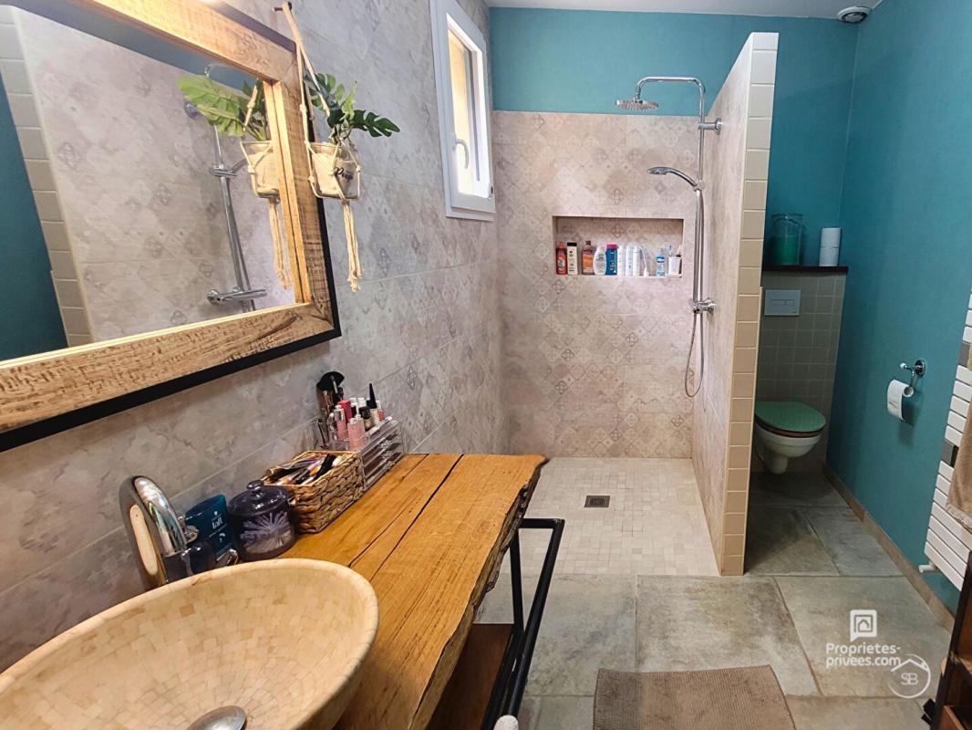 SARRIANS Mas Provençal de Charme à Sarrians : Authenticité et Potentiel Illimité 16