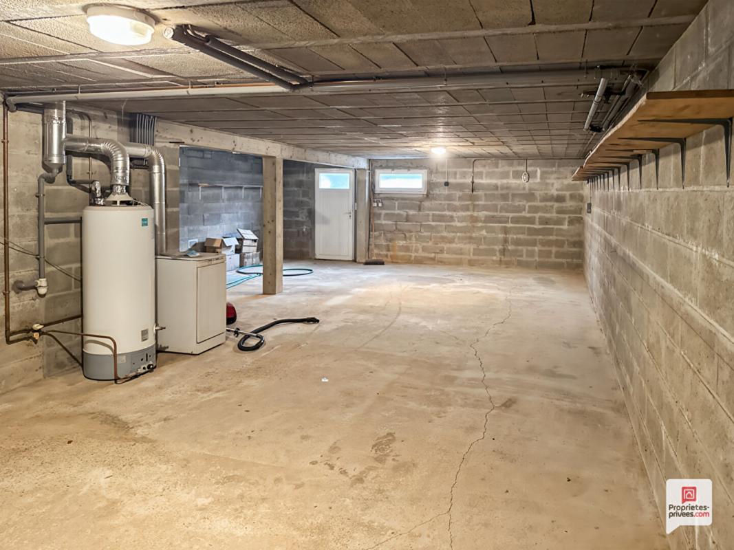 SABLE-SUR-SARTHE Maison Sable Sur Sarthe 6 pièce(s) 137 m2 14