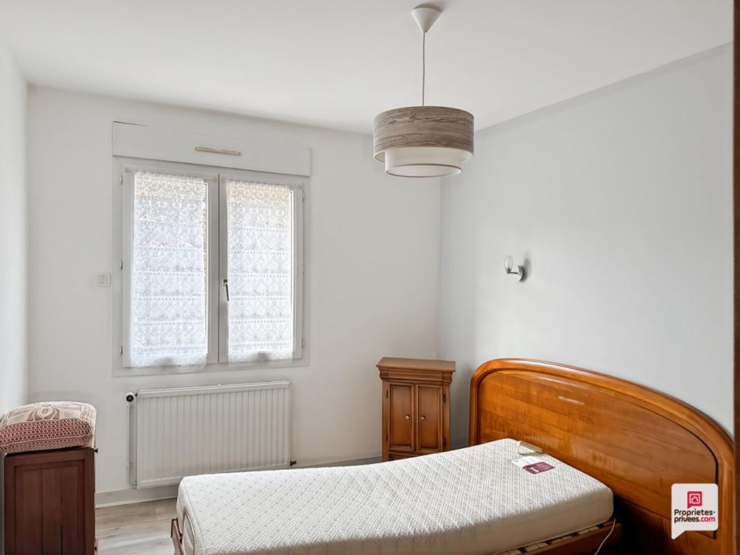 SABLE-SUR-SARTHE Maison Sable Sur Sarthe 6 pièce(s) 137 m2 8