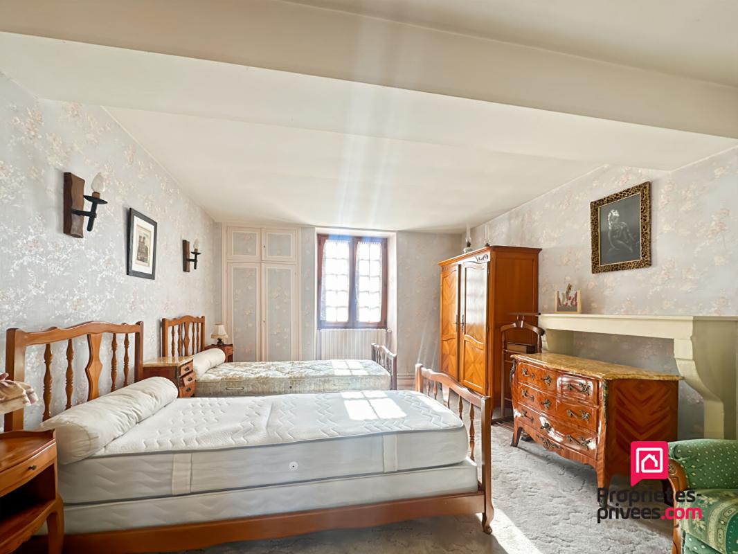 SAUVIGNY-LE-BOIS Maison Sauvigny Le Bois très proche Avalllon 3