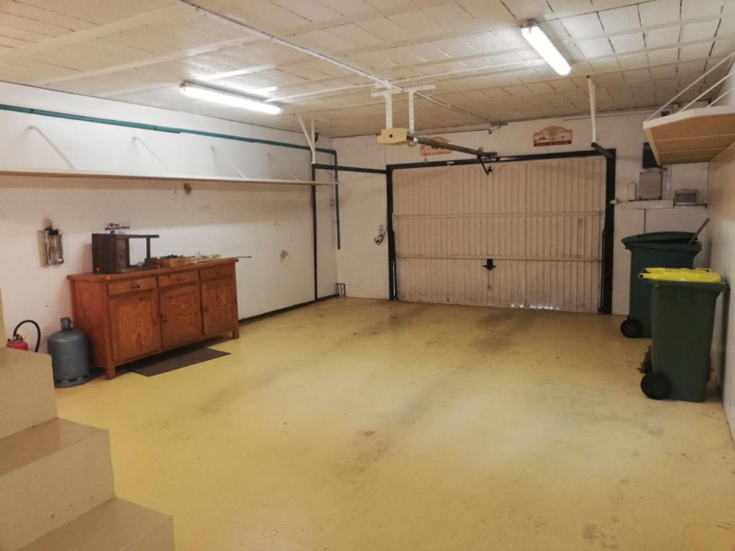 MAREIL-LE-GUYON Maison Mareil Le Guyon 8 pièces, 252 m2 11