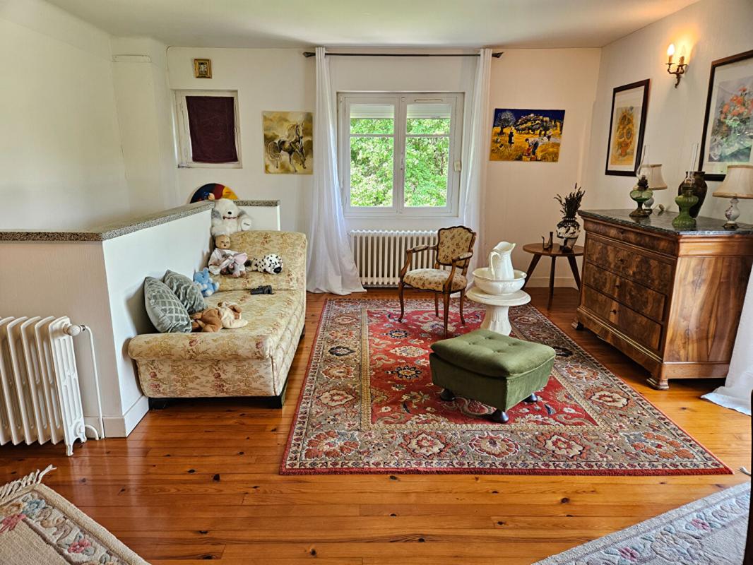 SAINTE-LIVRADE-SUR-LOT Maison de caractère en pierre 350 m² - 4 chambres - piscine chauffée - parc 3500 m² 12