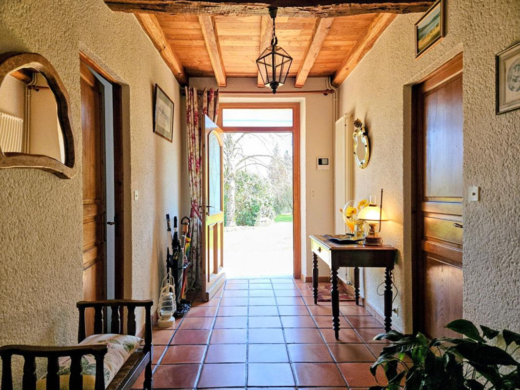 LAYRAC LAYRAC : MAISON DE CAMPAGNE 201 m²,  DEPENDANCES, PARC 10