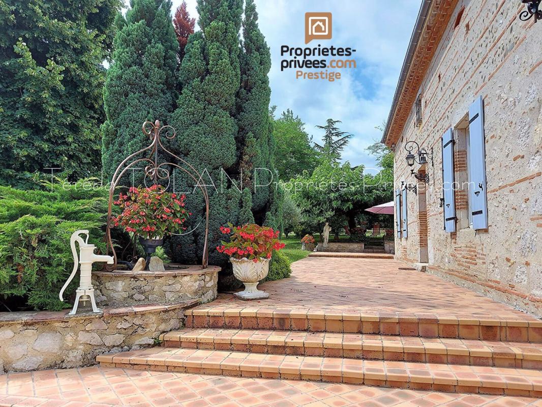 LAYRAC LAYRAC : MAISON DE CAMPAGNE 201 m²,  DEPENDANCES, PARC 2