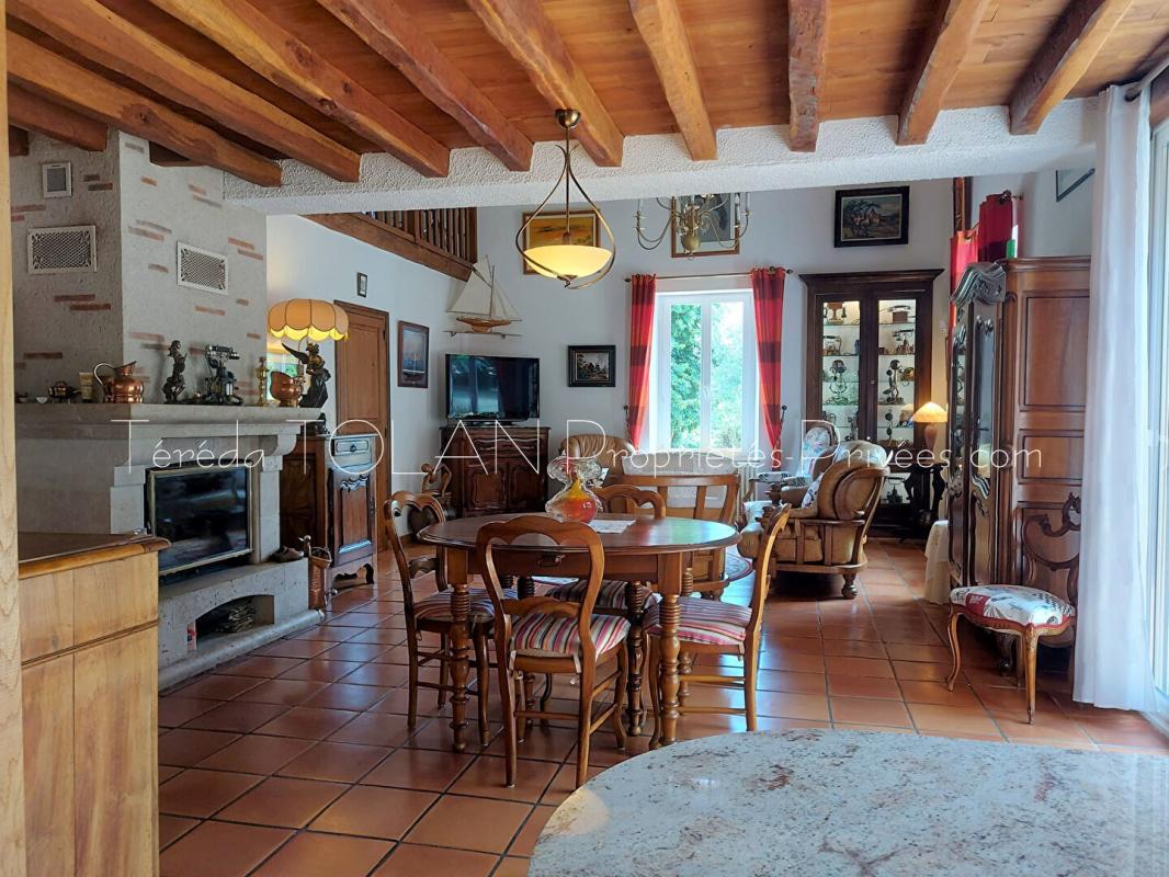 LAYRAC LAYRAC : MAISON DE CAMPAGNE 201 m²,  DEPENDANCES, PARC 8