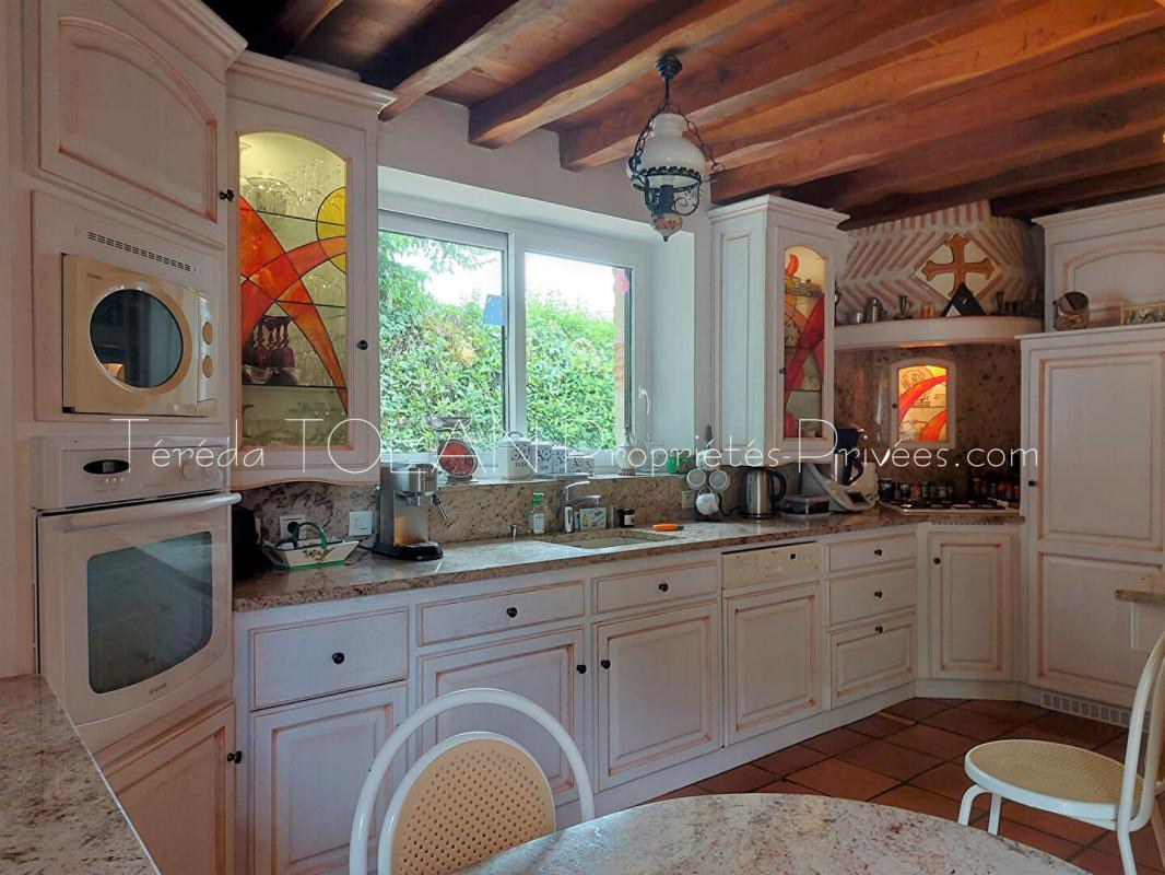 LAYRAC LAYRAC : MAISON DE CAMPAGNE 201 m²,  DEPENDANCES, PARC 9