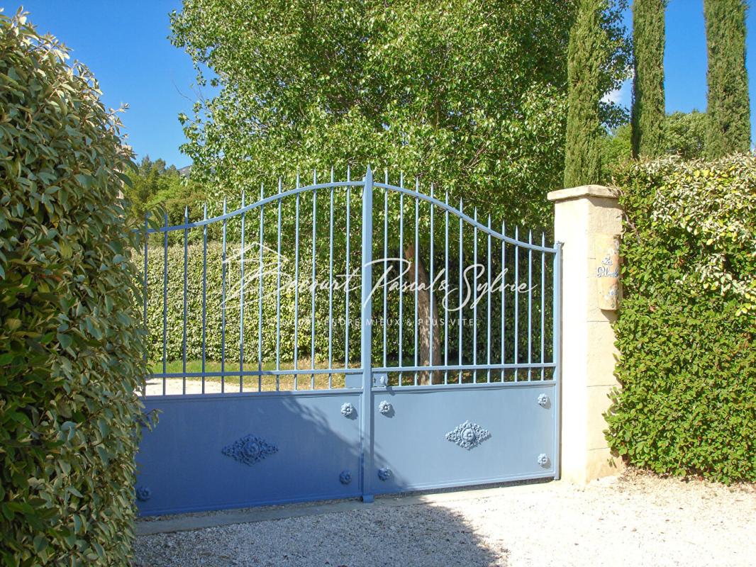 BEDOIN Charmante maison provençale avec piscine sur terrain 1345m2 arboré 18