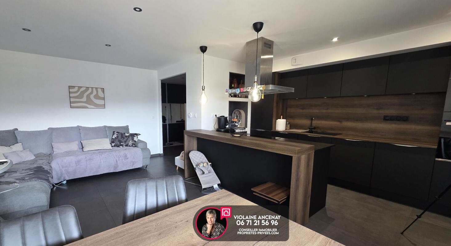 LA RAVOIRE Appartement La Ravoire 4 pièce(s) 97m2 avec cave et garage 2