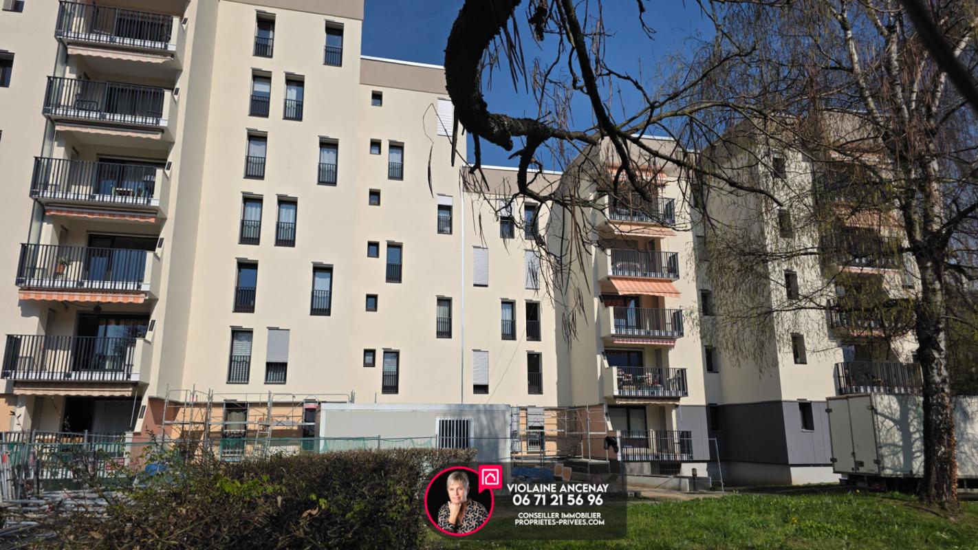 LA RAVOIRE Appartement La Ravoire 4 pièce(s) 97m2 avec cave et garage 8