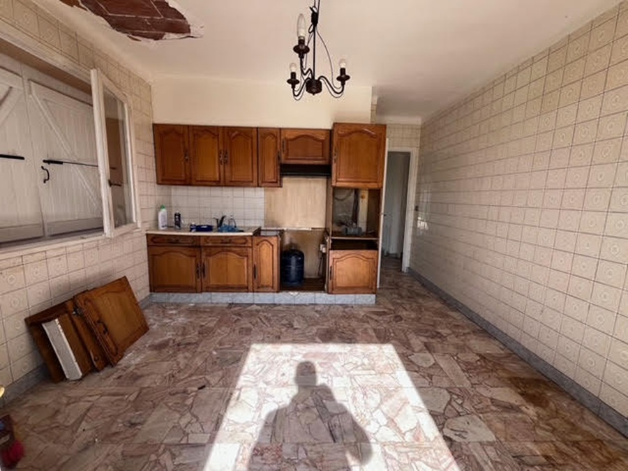 RIVESALTES RARE !!!!! Grande maison familiale de 300 m² avec travaux sur un terrain de 2 000 m² dont 600 m² de constructible 9