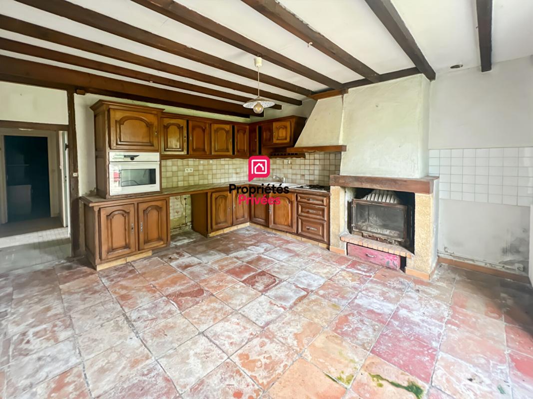 BAZAS Grange en pierre à rénover, possibilité de 2 logements , terrain 1645 m² , fort potentiel 8