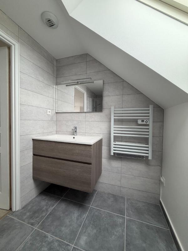 BINGES BINGES - Maison 150 m² 10