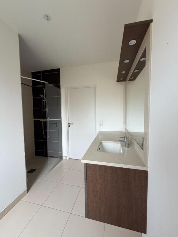 BINGES BINGES - Maison 150 m² 6