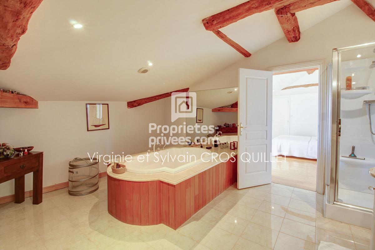 MONTASTRUC-LA-CONSEILLERE Maison de caractère 284 m2 + annexes, carports et garage 7