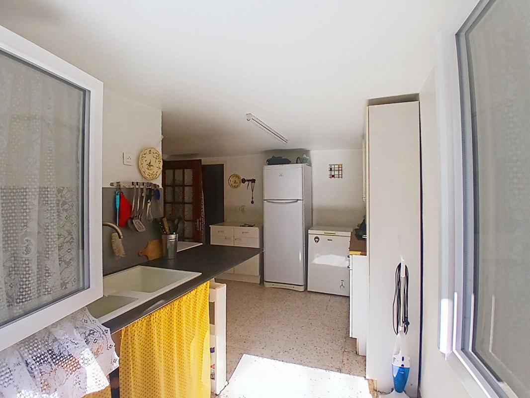 LA CELLE Maison 5 pièces 120 m2 sur 740m² terrain - LA CELLE 12