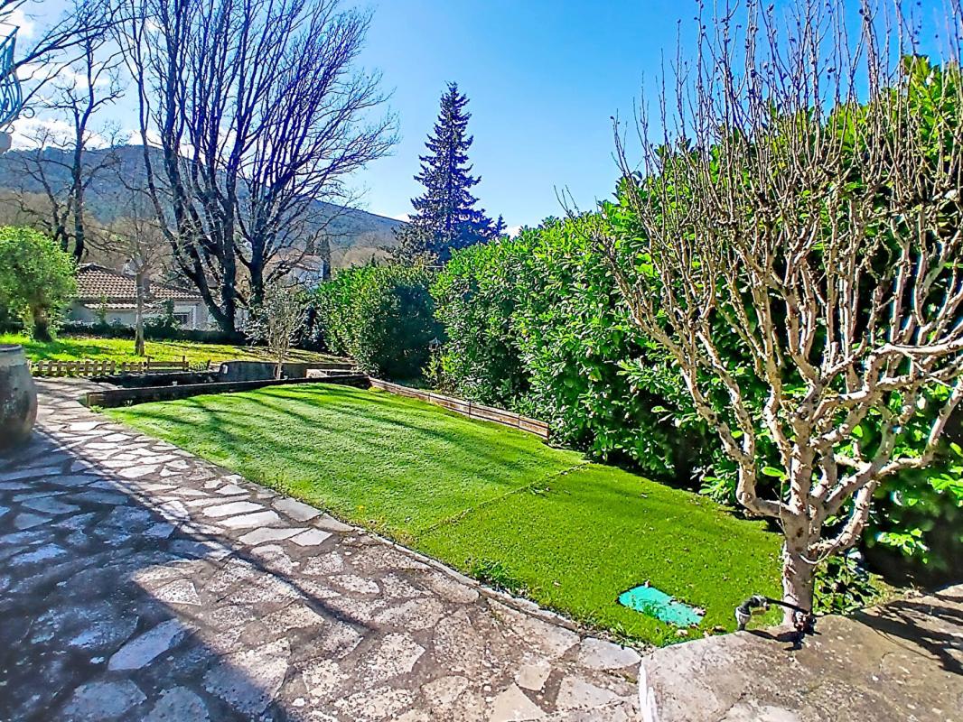 LA CELLE Maison 5 pièces 120 m2 sur 740m² terrain - LA CELLE 3