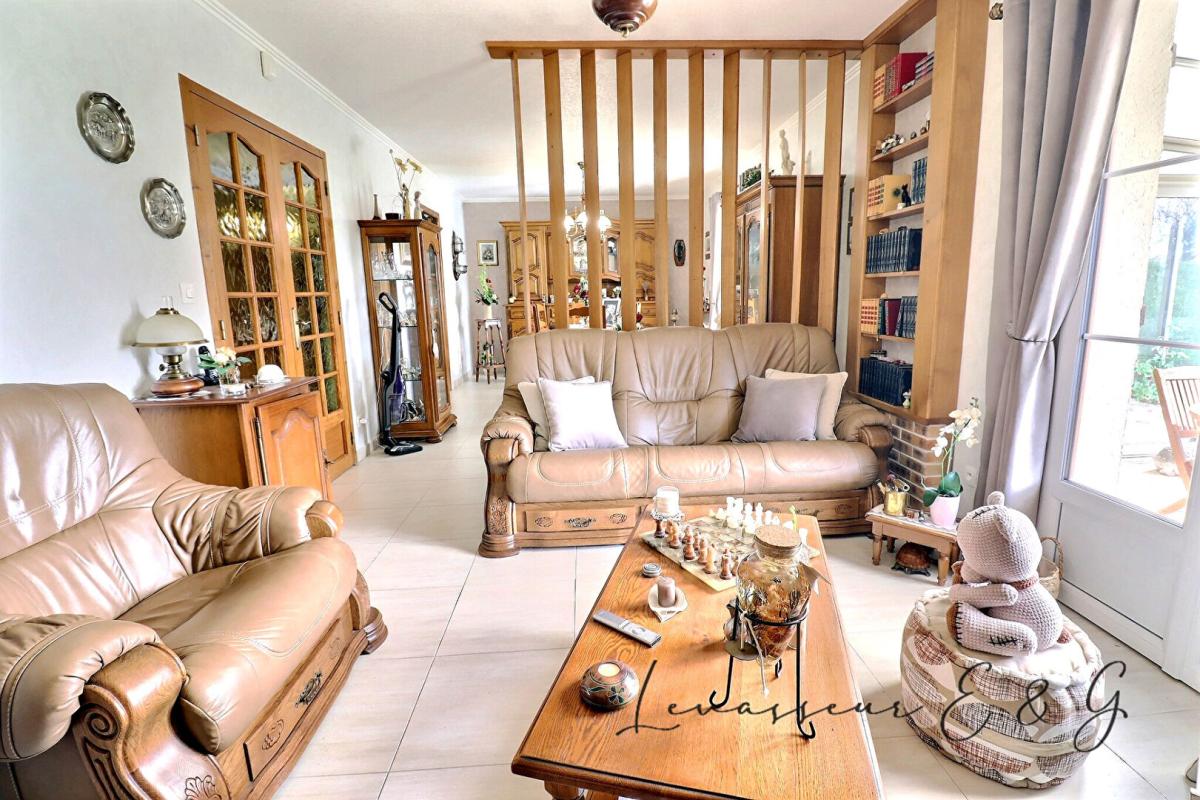 OROER Entre Bresles et Beauvais 60510 - Pavillon sur sous sol total sans travaux 3 chambres sur 1672m² 7