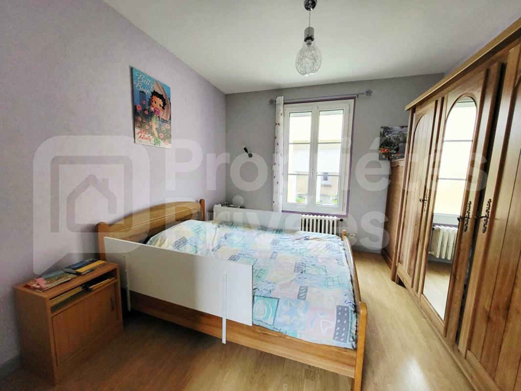 ENGENVILLE Maison  non mitoyenne, 4 chambres, garage, dépendances et jardin 11