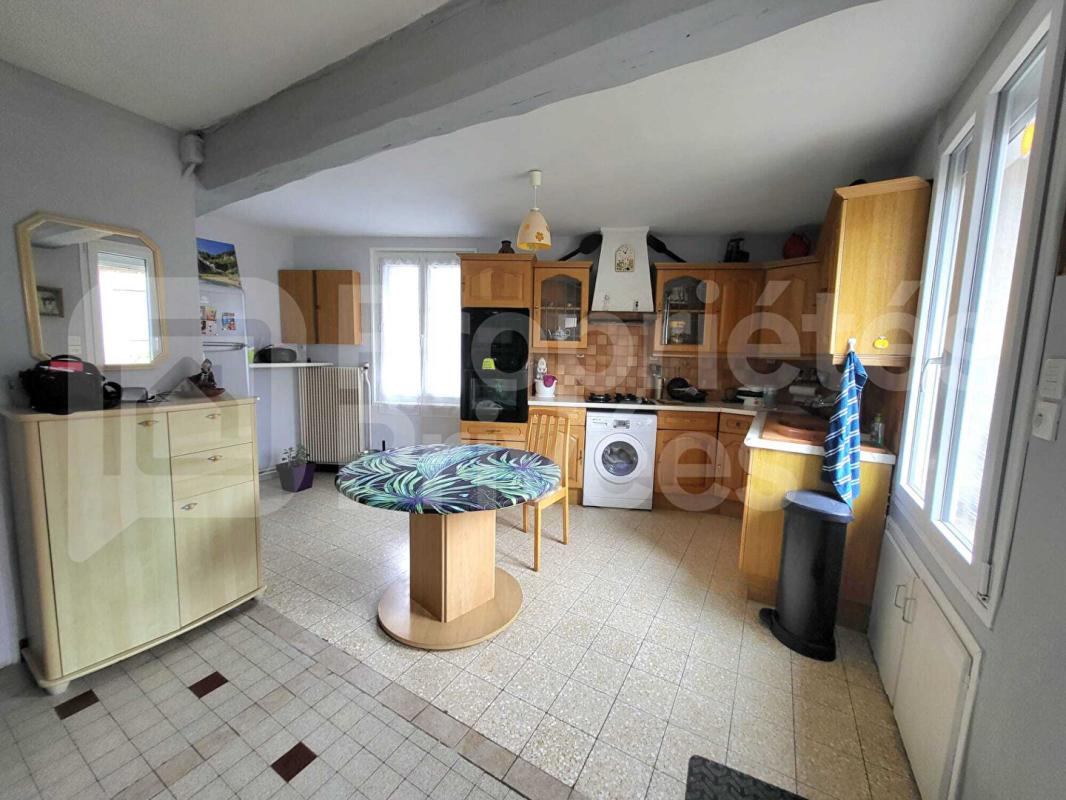 ENGENVILLE Maison  non mitoyenne, 4 chambres, garage, dépendances et jardin 14