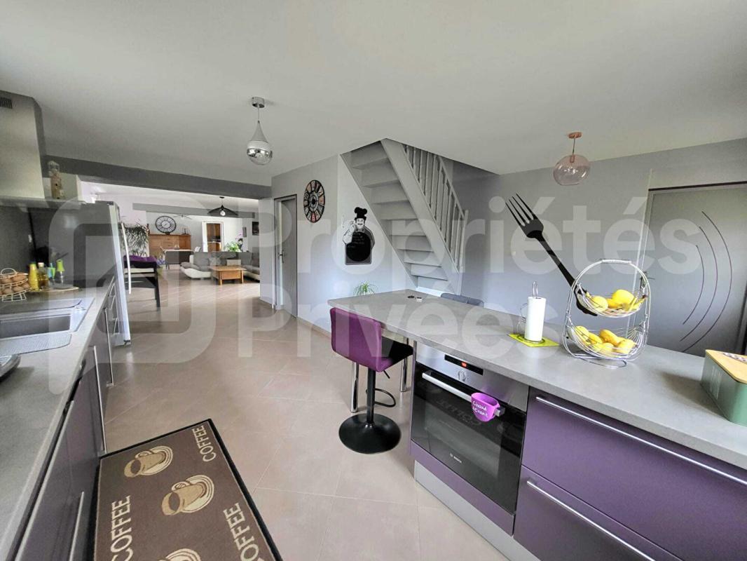 ENGENVILLE Maison  non mitoyenne, 4 chambres, garage, dépendances et jardin 4