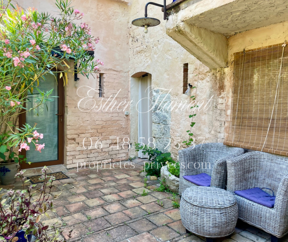 ANDUZE Demeure de prestige au style riad idéal exploitation 7