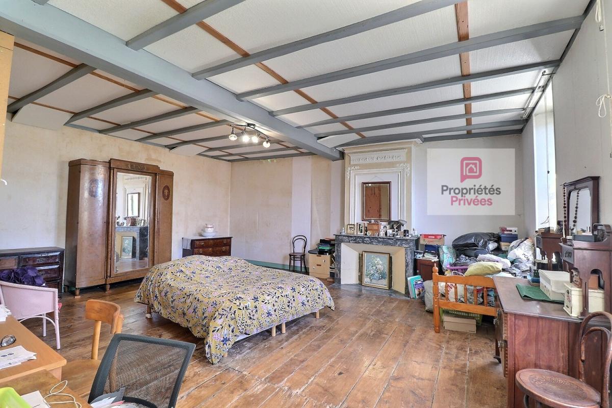 FONTENET Grande maison de bourg de 193 m2 - 1 logement indépendant - nombreuses et grandes dépendances 8