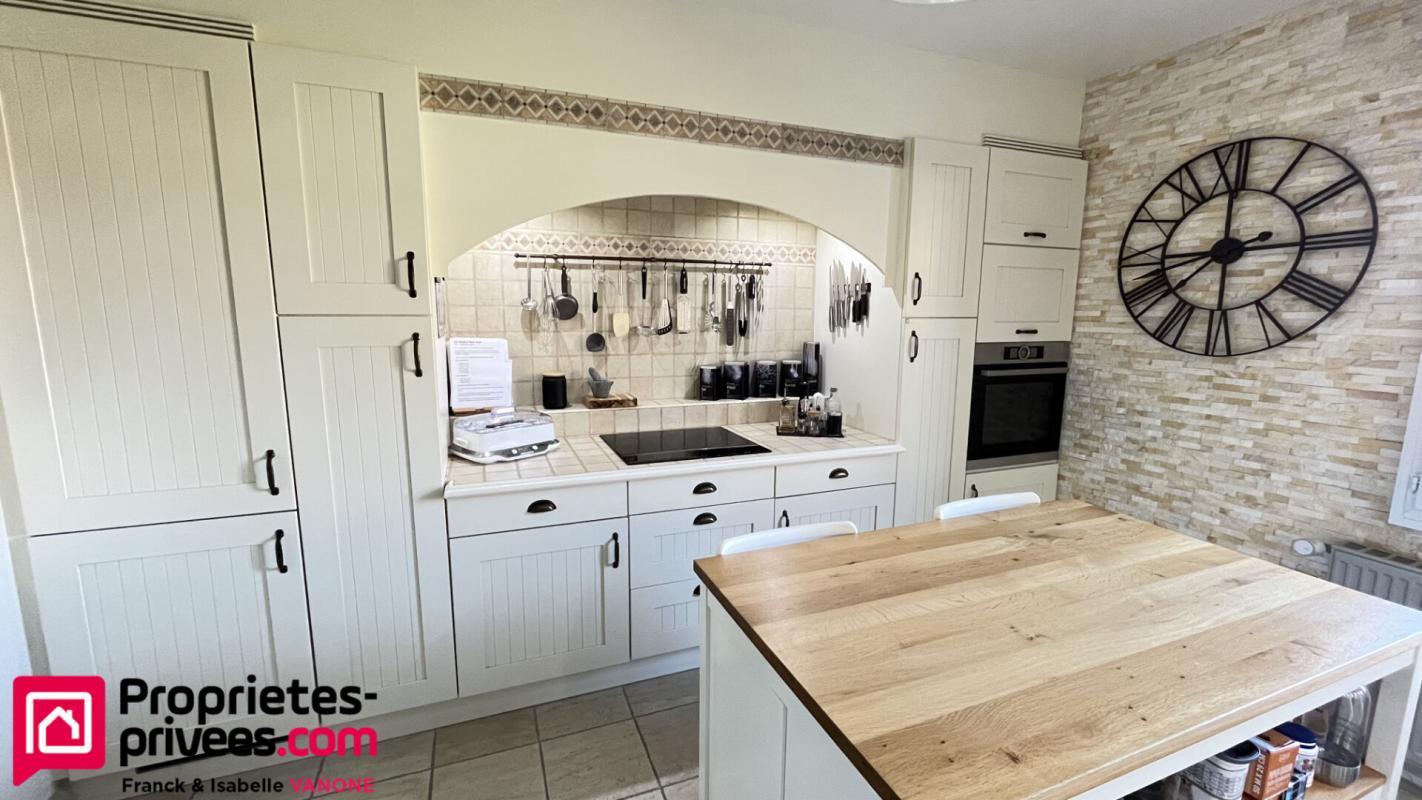 HOUPLINES Maison individuelle - 3 chambres - 2 salles de bains - bureau - jardin - garage -166 m² 10