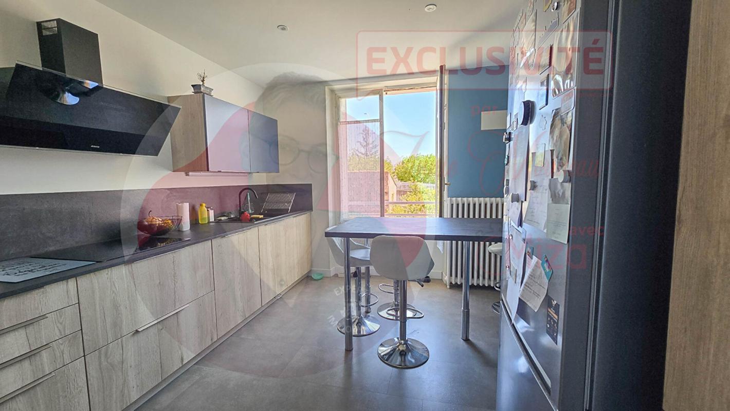 ISSOIRE Maison de 155 m² avec 4 chambres, garage et jardin en centre ville 13