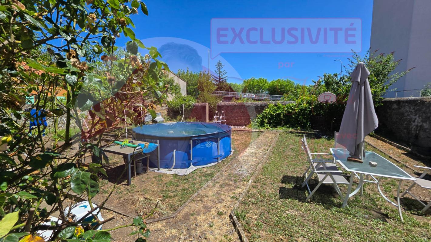 ISSOIRE Maison de 155 m² avec 4 chambres, garage et jardin en centre ville 3