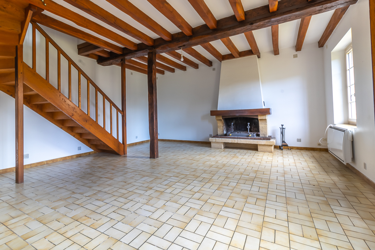 GIEVRES Maison Giévres 17 pièce(s) 372.44 m2 9