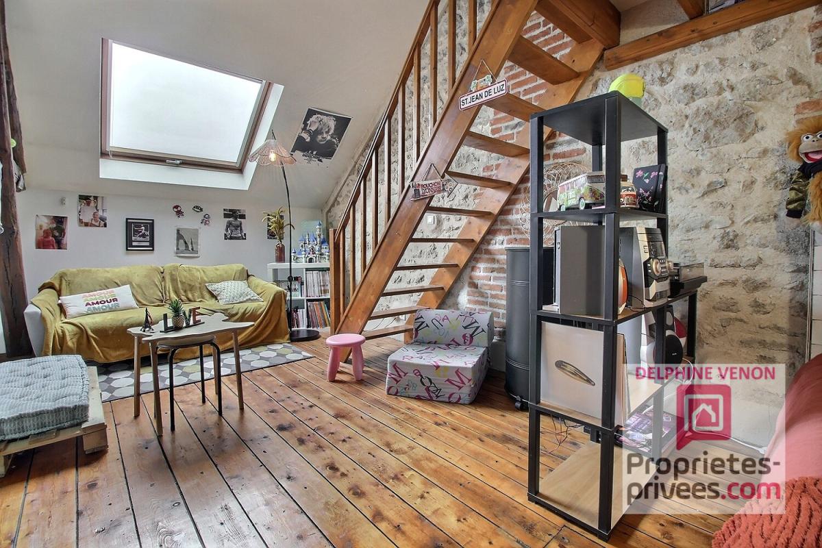 CHATEAUNEUF-SUR-LOIRE Exclusivité - Maison bourgeoise de 225 m² classe énergie C avec double garage et jardin en centre ville de Châteauneuf sur Loire 12