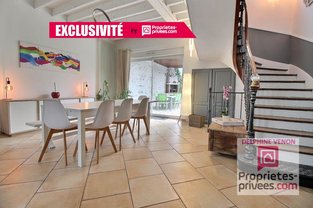 CHATEAUNEUF-SUR-LOIRE Exclusivité - Maison bourgeoise de 225 m² classe énergie C avec double garage et jardin en centre ville de Châteauneuf sur Loire 2