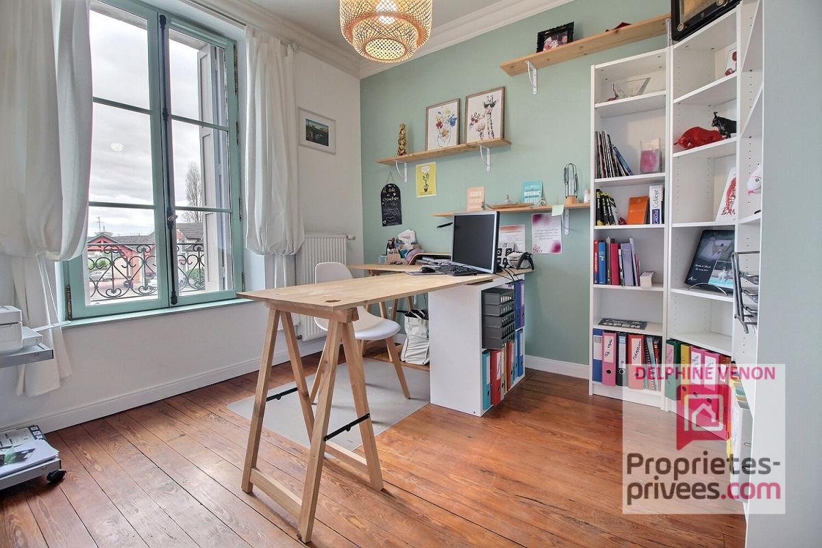 CHATEAUNEUF-SUR-LOIRE Exclusivité - Maison bourgeoise de 225 m² classe énergie C avec double garage et jardin en centre ville de Châteauneuf sur Loire 9