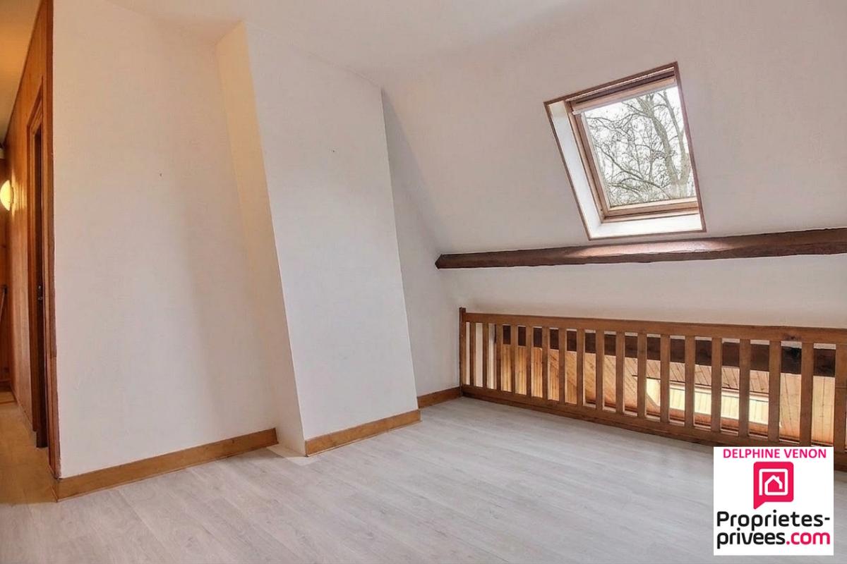 DONNERY Exclusivité - Maison  familiale de 200 m² à Donnery quartier des grands billons  sur un magnifique terrain  de 5 945 m² 7