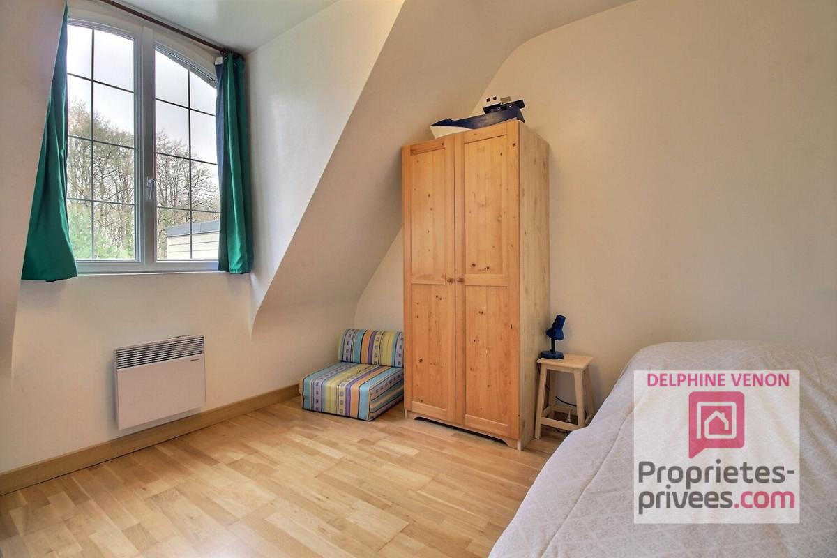 DONNERY Exclusivité - Maison  familiale de 200 m² à Donnery quartier des grands billons  sur un magnifique terrain  de 5 945 m² 9