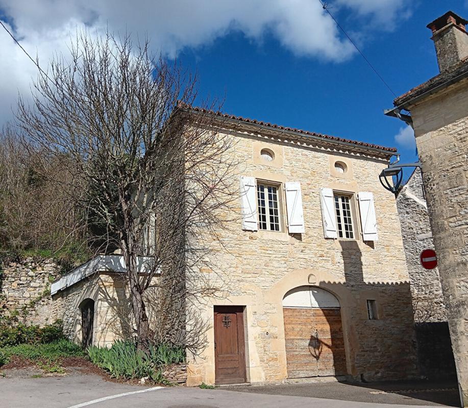 CAHORS À 20 minutes au nord de Cahors 46000 maison avec gites et piscine 15