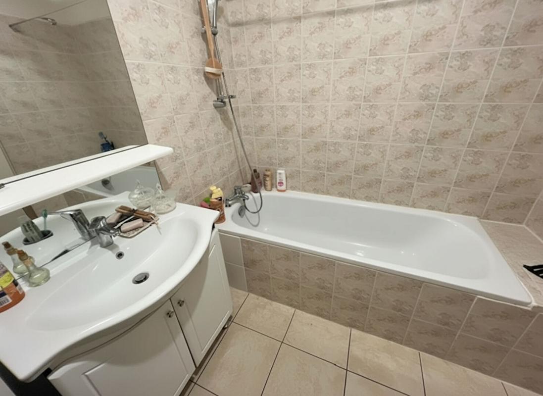 MASSEUBE Immeuble de rapport à Masseube ? 2 appartements + maison avec garage 11