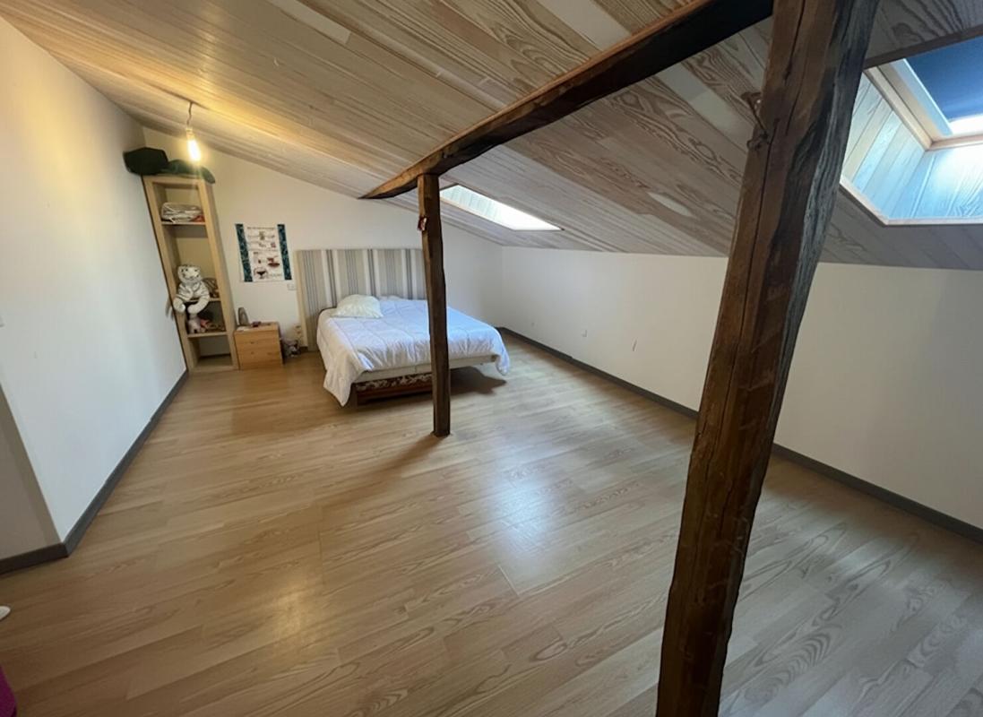 MASSEUBE Immeuble de rapport à Masseube ? 2 appartements + maison avec garage 7