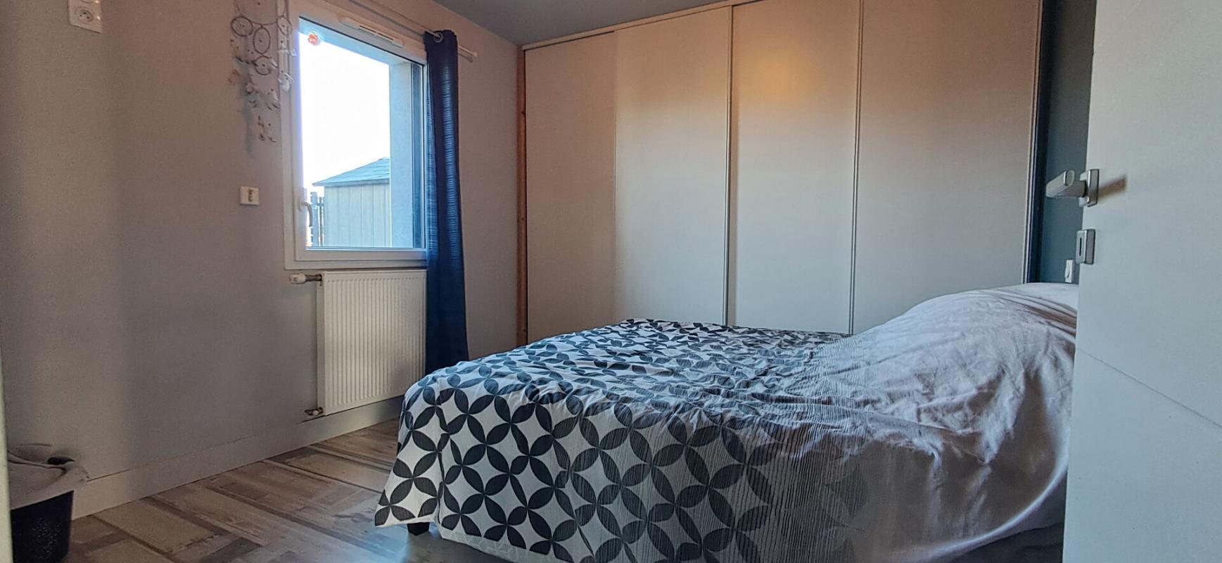 LAVAL Maison Laval 6 pièce(s) 106 m2/ 4 CHAMBRES 10