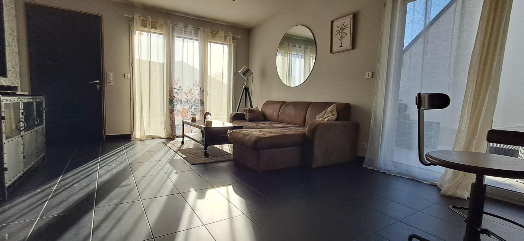 LAVAL Maison Laval 6 pièce(s) 106 m2/ 4 CHAMBRES 8