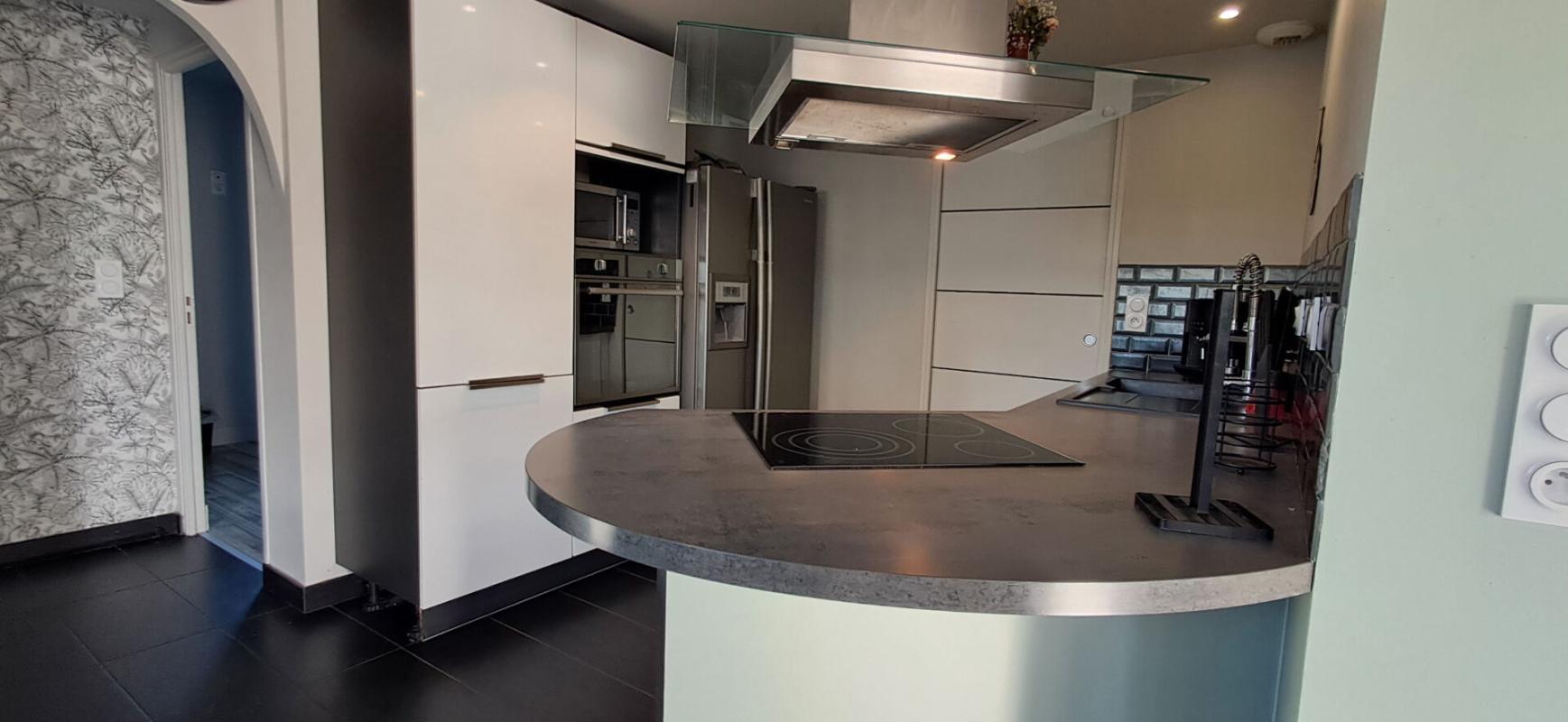 LAVAL Maison Laval 6 pièce(s) 106 m2/ 4 CHAMBRES 9